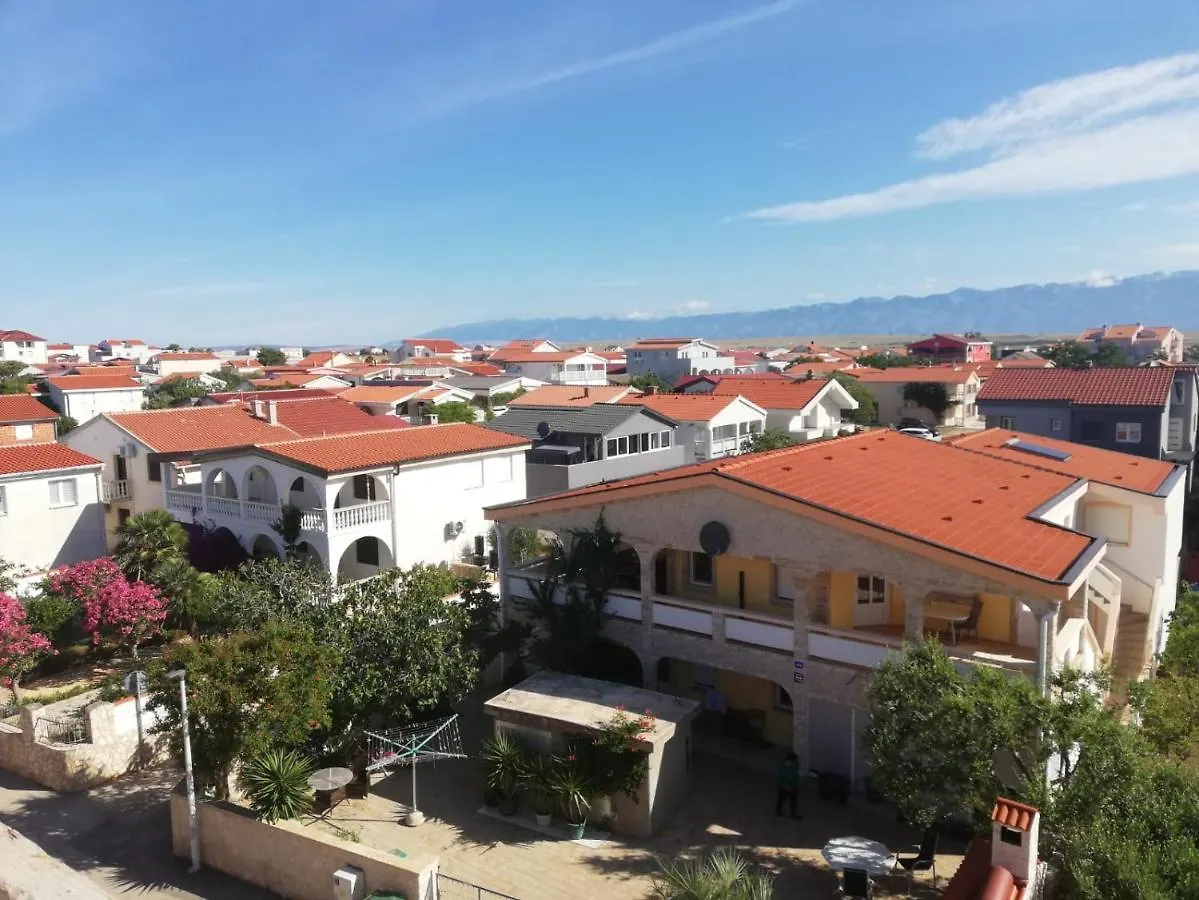 Apartements Delfin Vir 0*,  Kroatien