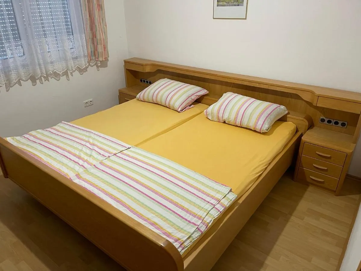 Apartment Apartements Delfin Vir