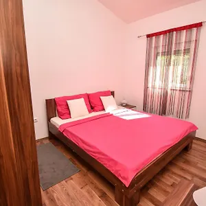 Apartmán Lukic